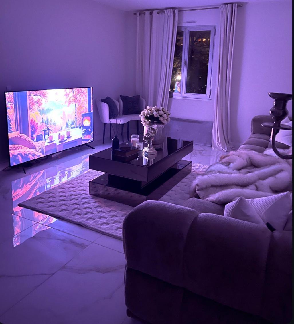 La Maison Du Luxe *